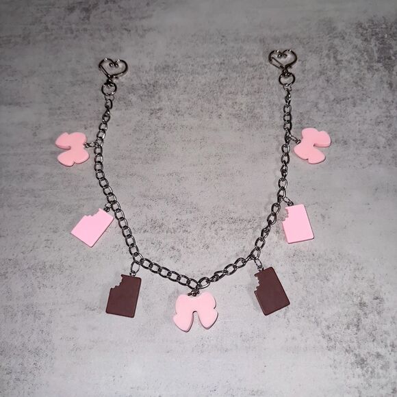 Sweet Treat Pink and Brown Charm Chain – Novelty Purse Strap Accessory - Picture 3 of 9